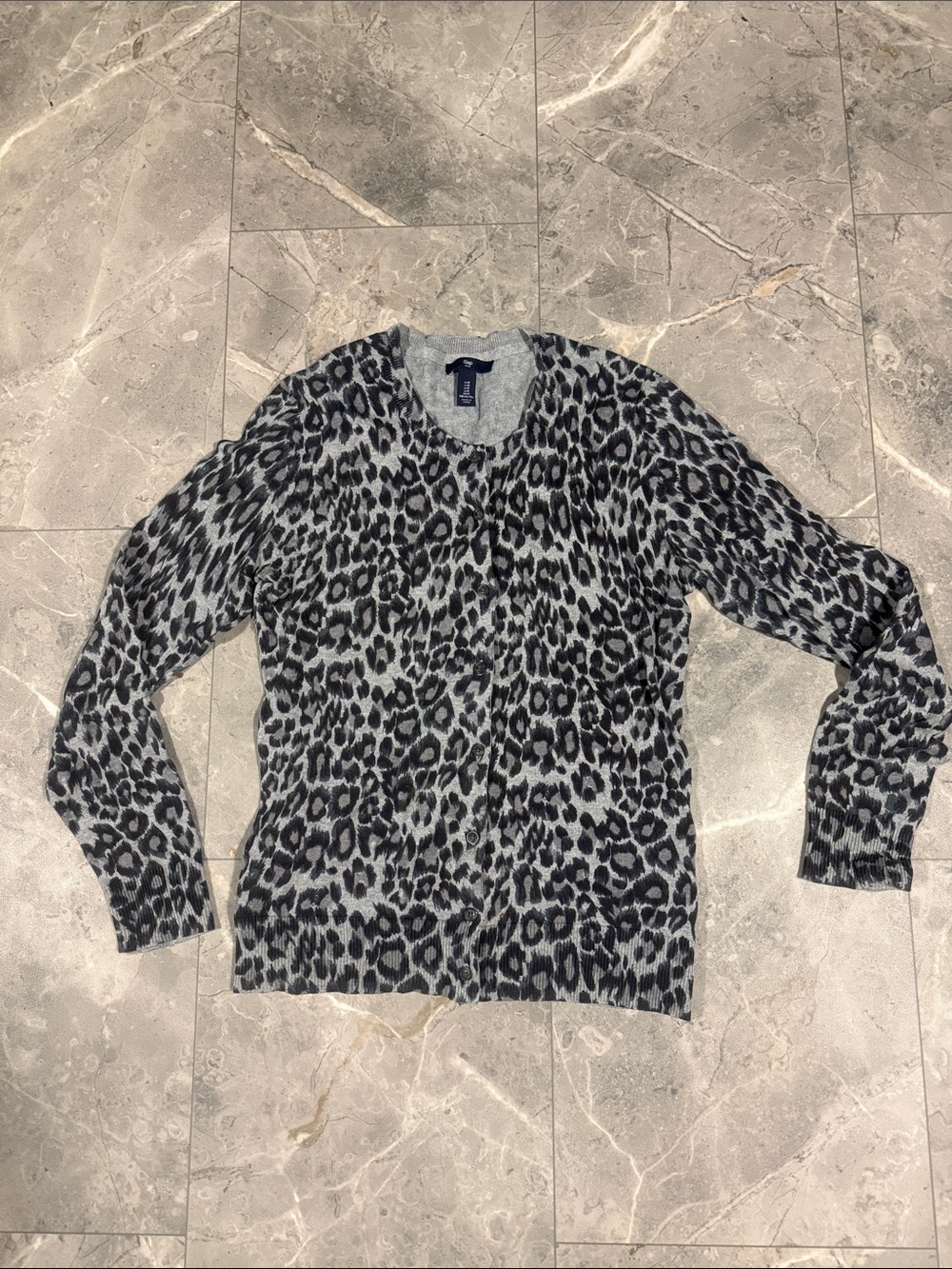 GAP Gray and Black Leopard Print V-Neck Cardigan